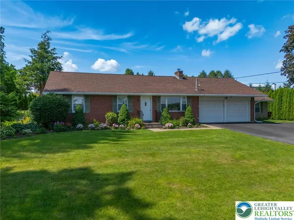 1420 Church Ln, Easton, PA 18040