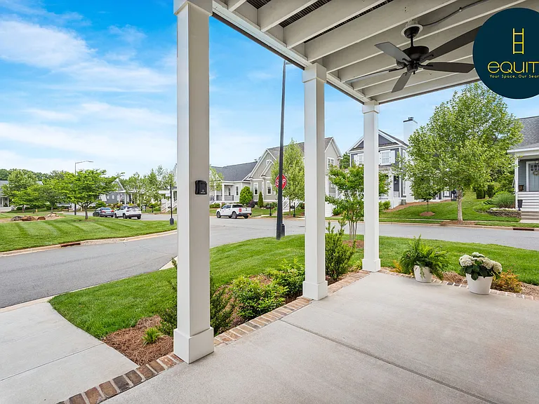 1547 Autumn Park Cir — Photo 35