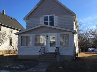 823 Marquette Ave, South Milwaukee, WI 53172