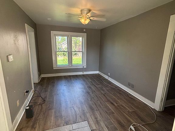 2nd image of 703 State St