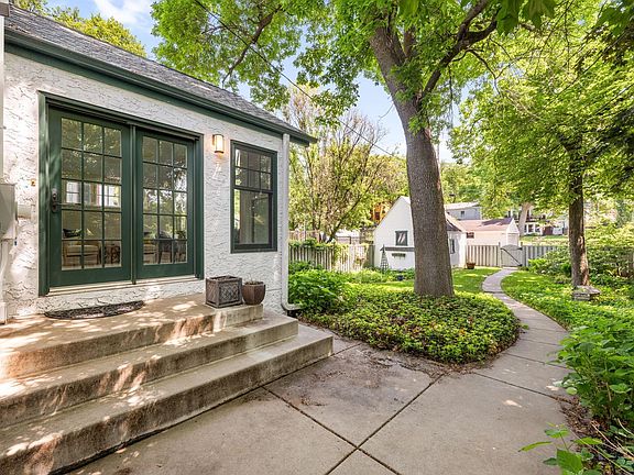 5th image of 4019 Xerxes Ave S
