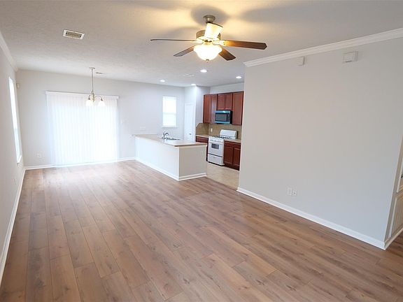4th image of 21339 Pine Monte Ridge Ln