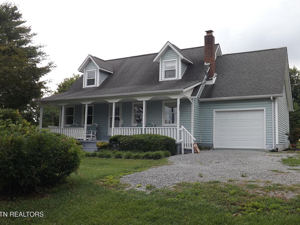 1st image of 590 Cave Springs Rd