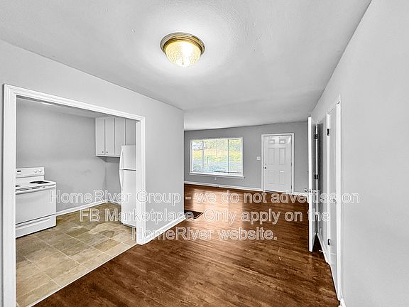 5th image of 4108 Sunset Ave