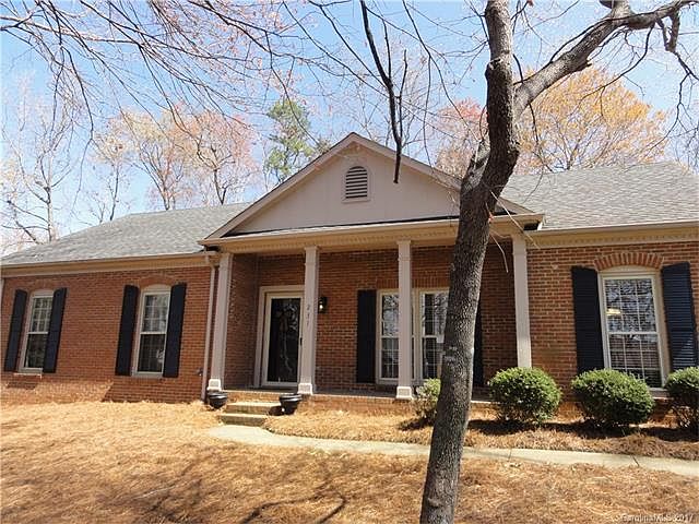1st image of 231 Linville Dr