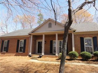 231 Linville Dr, Matthews, NC 28105