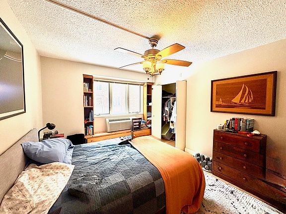 4th image of 19 Chauncy St #G