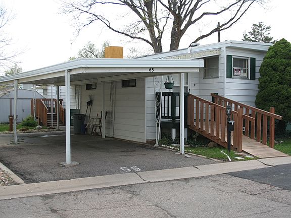 Car port, entry