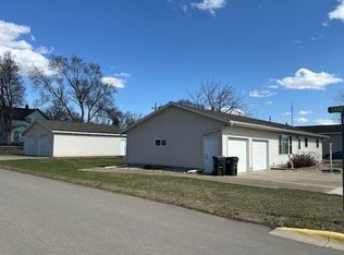 701 3rd St, Barrett, MN 56311