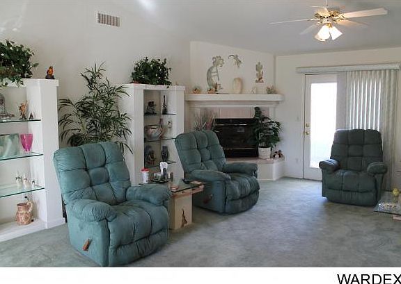 3rd image of 4008 S Jenny Dr