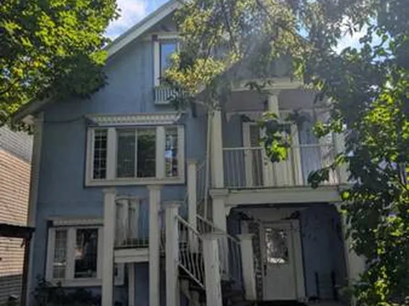 867 W 19th Ave #6, Vancouver, BC V5Z 1X4