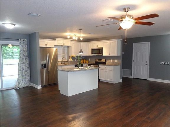 4th image of 3126 Twisted Oak Ct