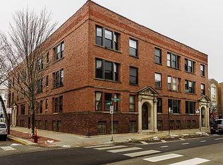637 W Armitage Ave #1, Chicago, IL 60614
