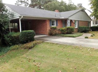 208 Crestwood Dr, Roxboro, NC 27573