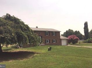 127 N Lake Dr, Stevensville, MD
