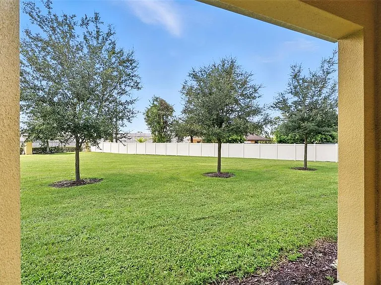 9944 Red Eagle Dr — Photo 33