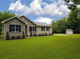 27750 Troublefield Rd, Stony Creek, VA 23882