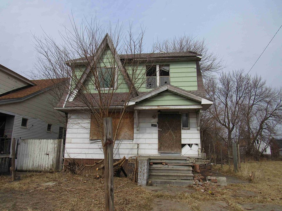 13857 Eastwood