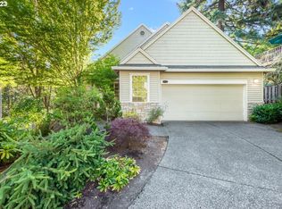 7522 SW 64th Pl, Portland, OR 97206