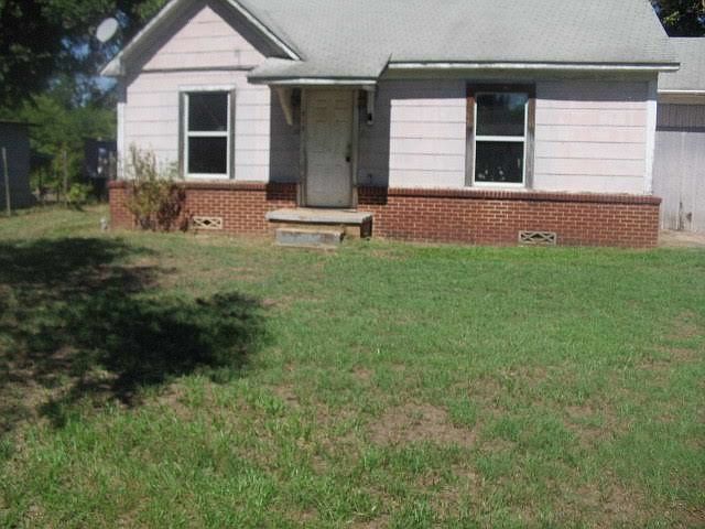 1st image of 400 W Tipton St