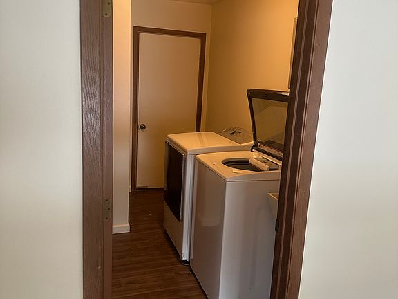 5th image of 111 Juliet St