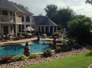 1600 Fairway Dr, Corinth, TX 76210