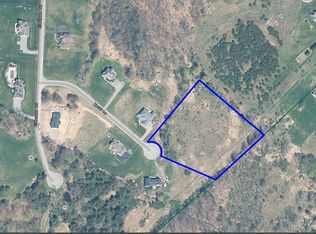 5 Heidi Ln, Chester, NY 10918