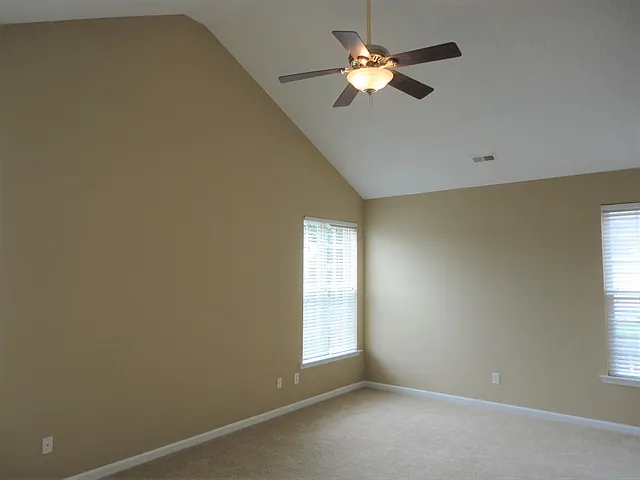 28 Smokehouse Dr — Photo 6