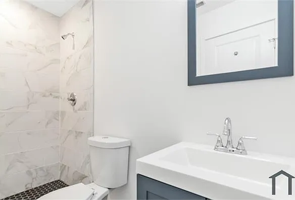 1616 N 54th St — Photo 5
