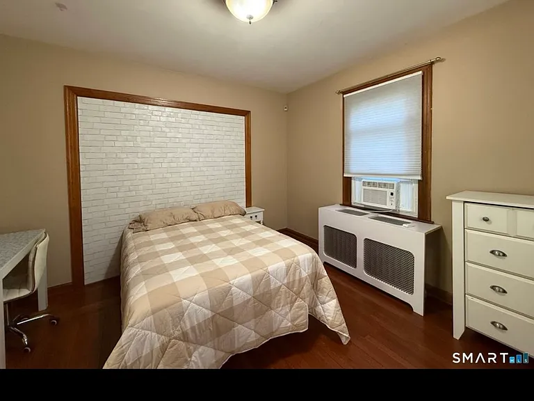 134 Forest St — Photo 13
