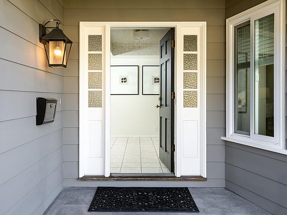 3rd image of 1416 Glen Ellen Way