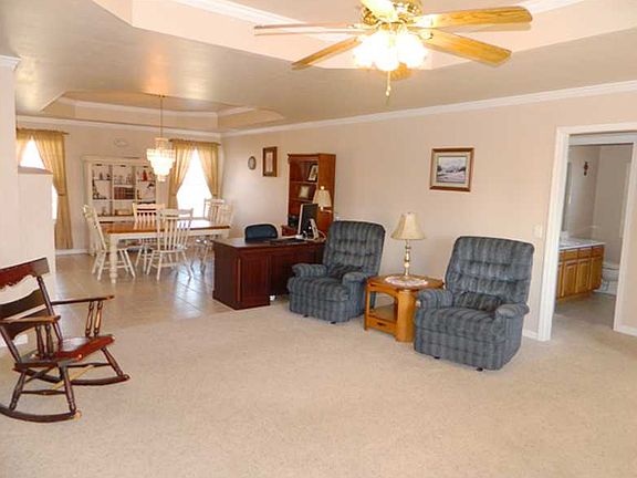 3rd image of 8437 Glory Dr
