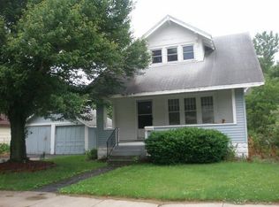 123 S 10th St, Marshalltown, IA 50158