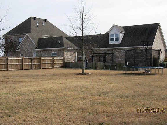 2nd image of 606 Charleswood Dr