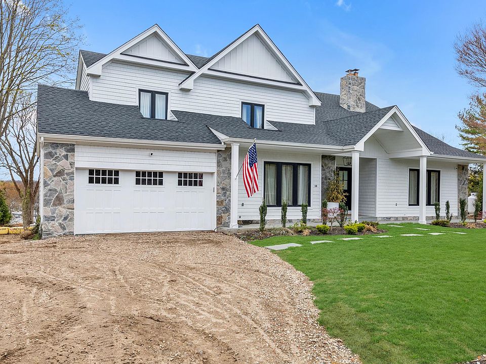 1st image of 14 Harbor Crest Ct