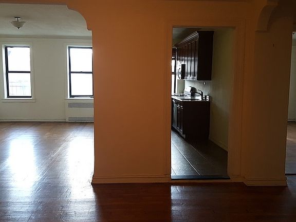 2nd image of 4707 41st St APT 3D