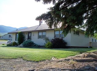 104 Lombard St, Salmon, ID 83467