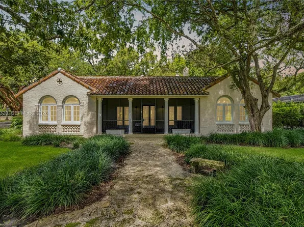 665 N Greenway Dr, Coral Gables, FL 33134