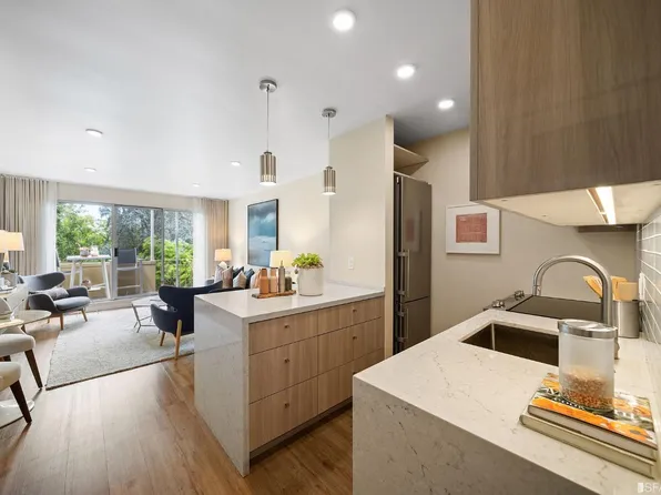 1260 Clay St APT 307, San Francisco, CA 94108