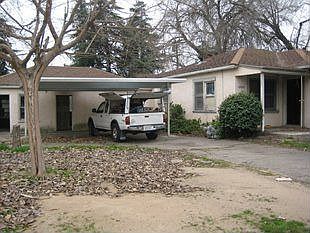 1st image of 4912 E Belmont Ave