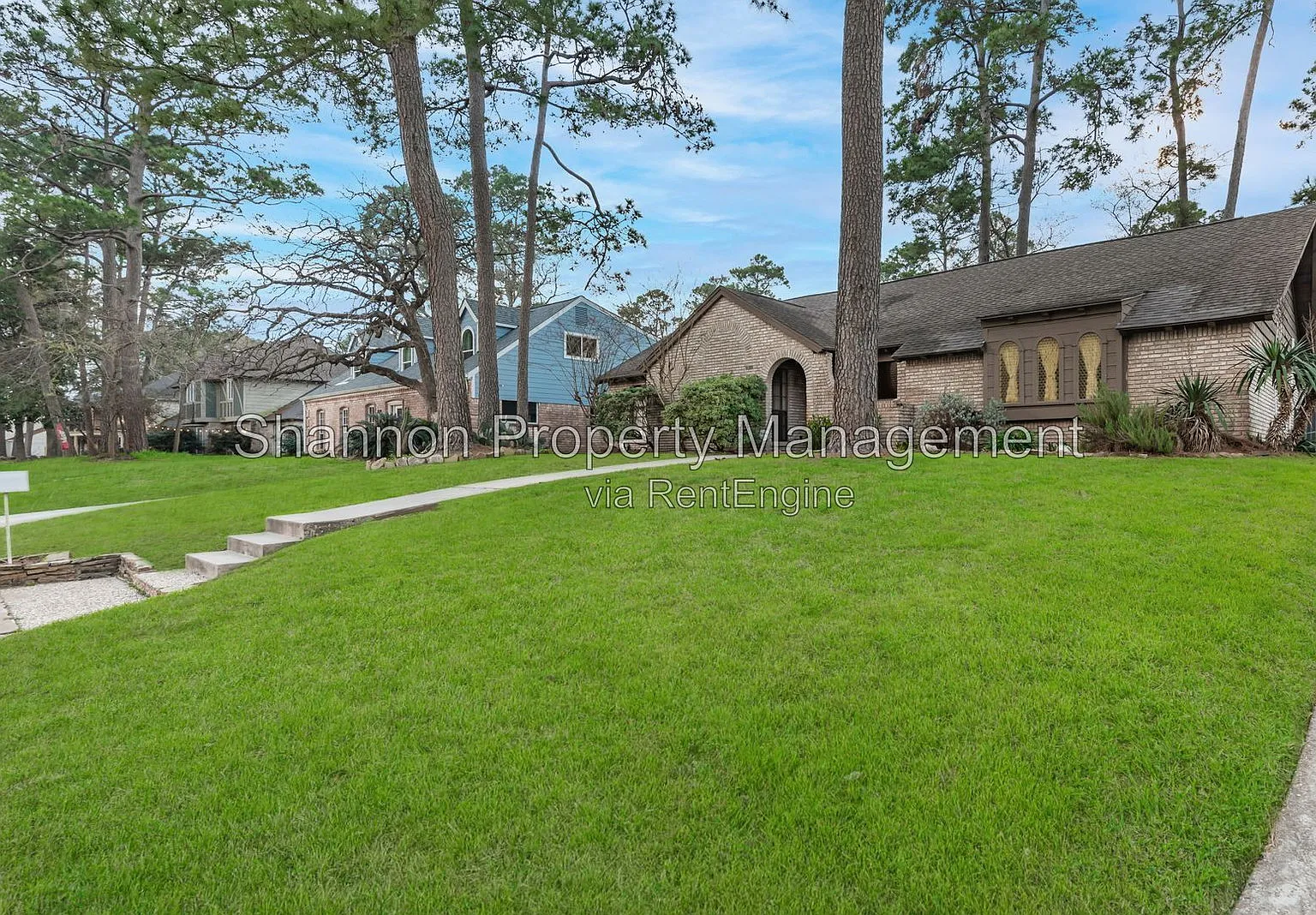 3 bed, 2.0 bath, 2158 sqft, $1,900 — Photo 4
