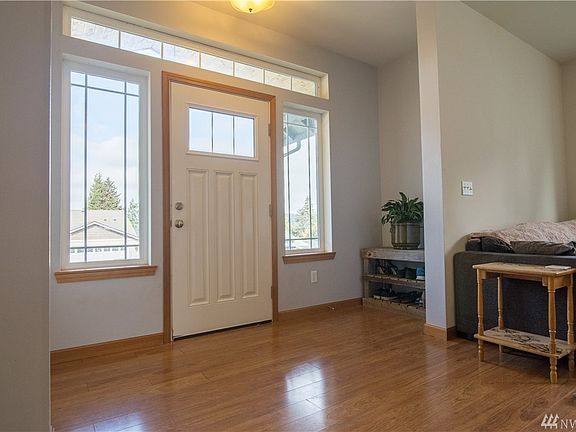 4th image of 313 Grandview Ave