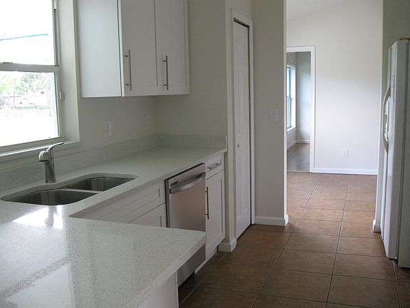 5th image of 17295 W Alan Black Blvd