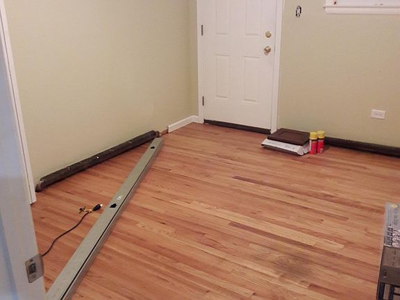 4th image of 1113 Holiday Ln APT 1