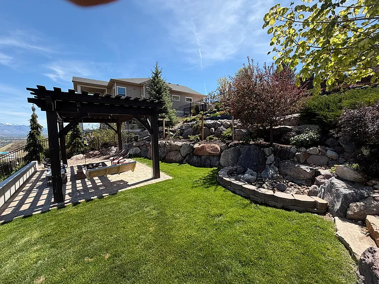 15837 S Mercer Hollow Cv — Photo 8