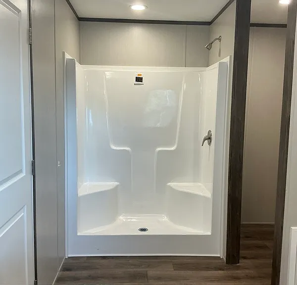 11 Club Cir — Photo 8