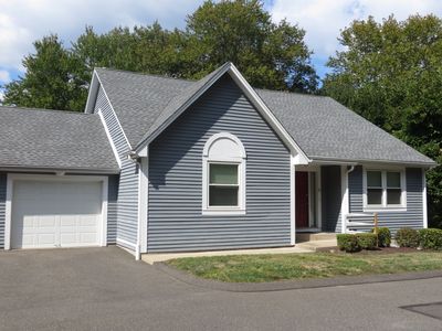 27 Meadow Lake Drive #27, Shelton, CT, 06484