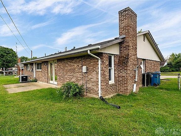 4th image of 5755 Craigmont Ct