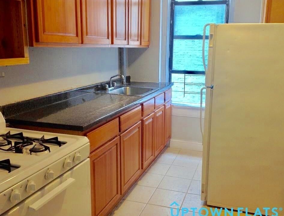 2nd image of 199 Linden Blvd APT B18