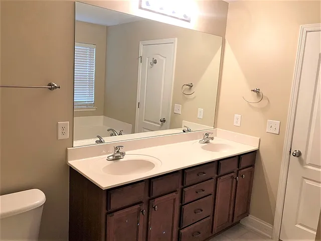 1325 Sunray Dr — Photo 8